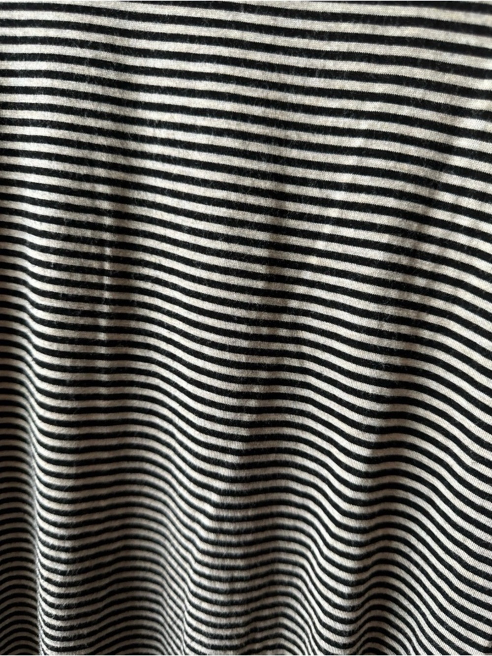 Anthro Ruffle Top - Picture 4 of 5